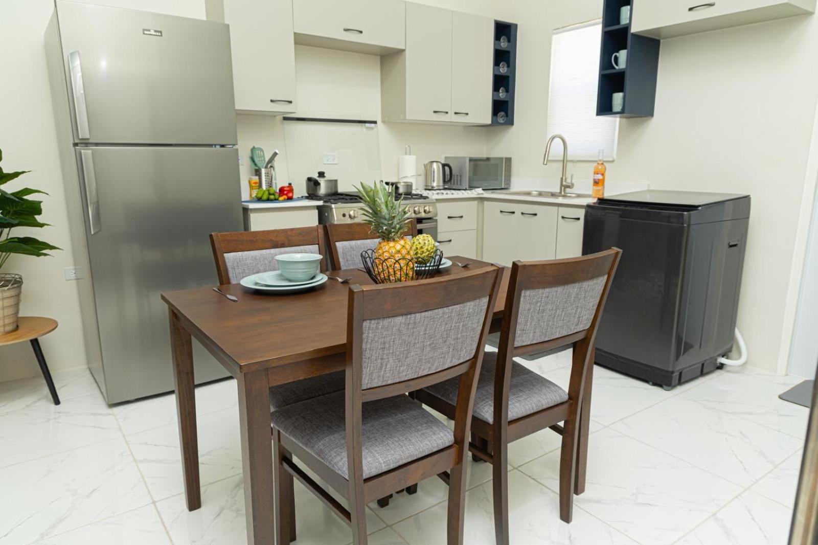 Phoenix Park Villas - Portmore - 10Mins To Beach Exteriör bild
