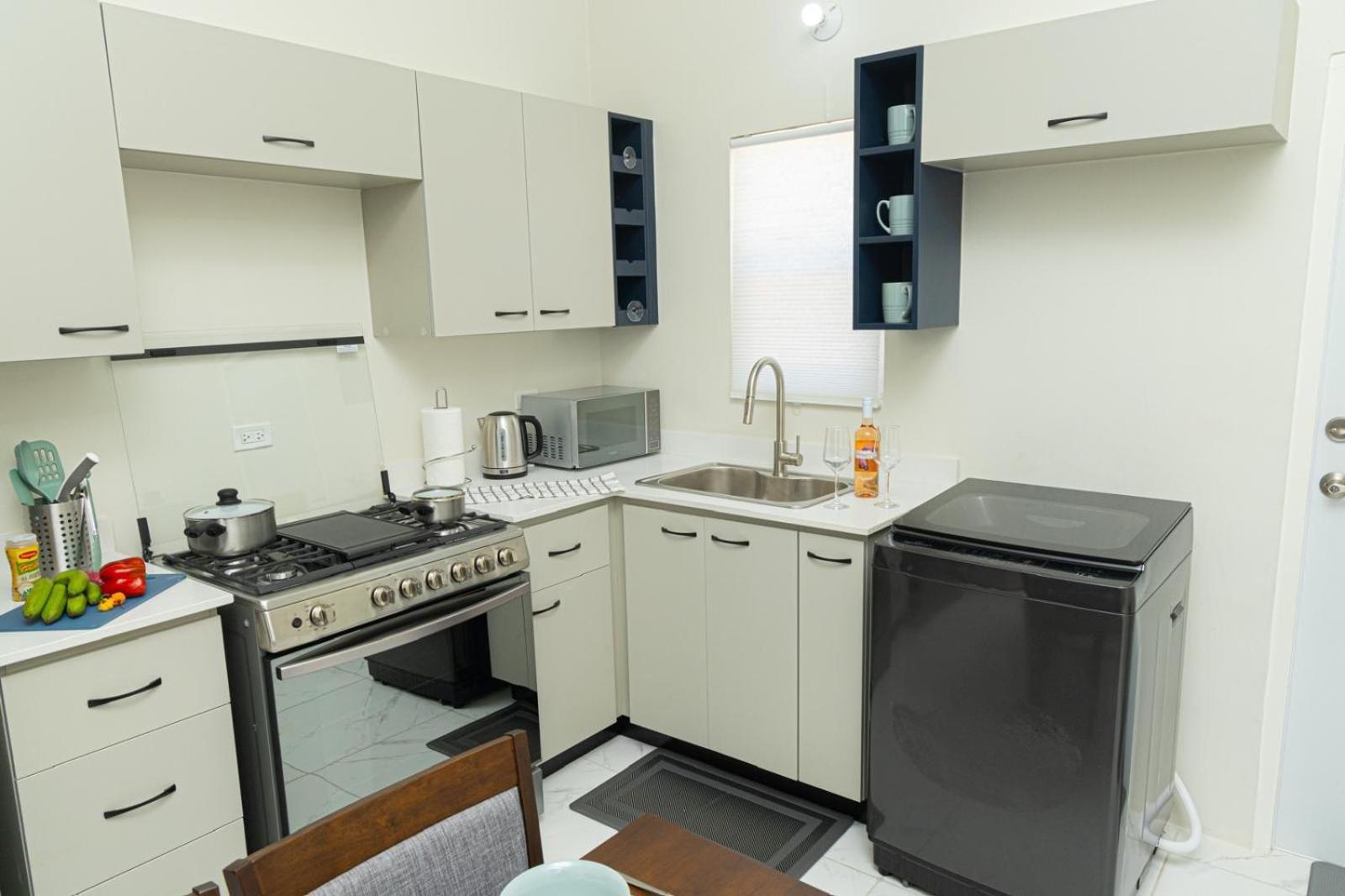 Phoenix Park Villas - Portmore - 10Mins To Beach Exteriör bild